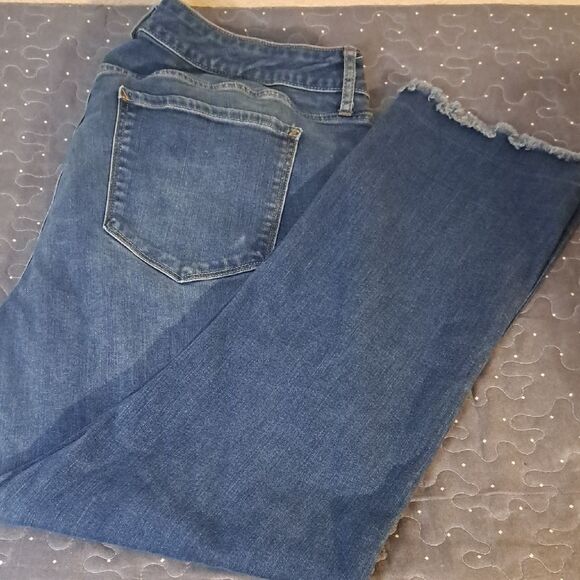 a.n.a. Women's Distressed Mid Rise Straight Blue Jeans size 22W - Picture 1 of 6